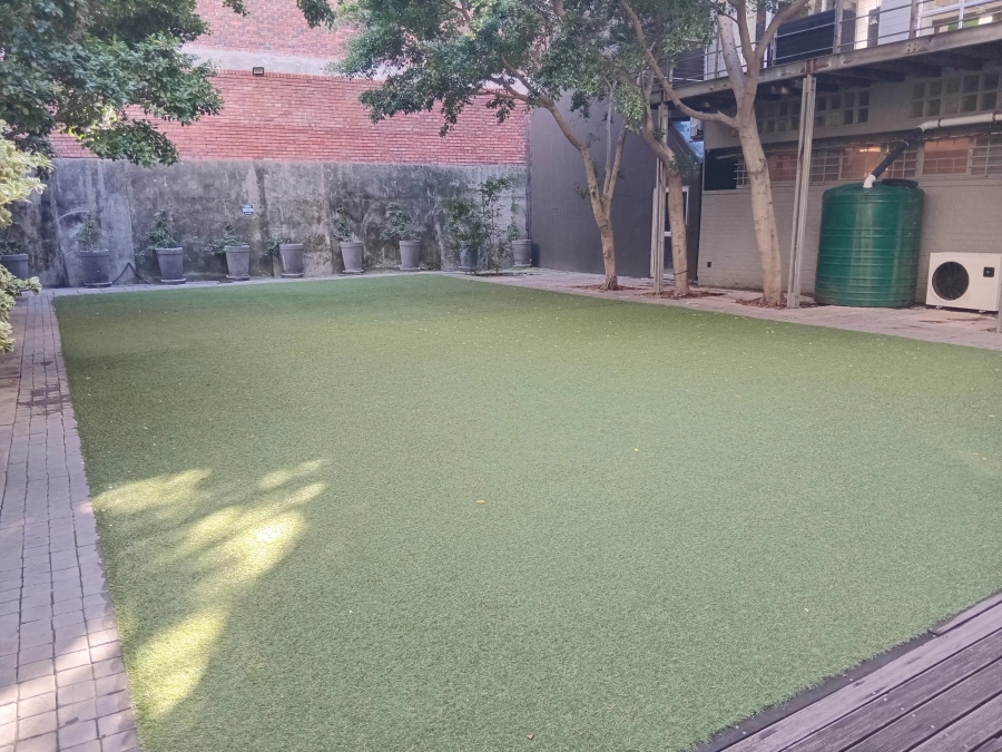 To Let 1 Bedroom Property for Rent in Salt River Western Cape